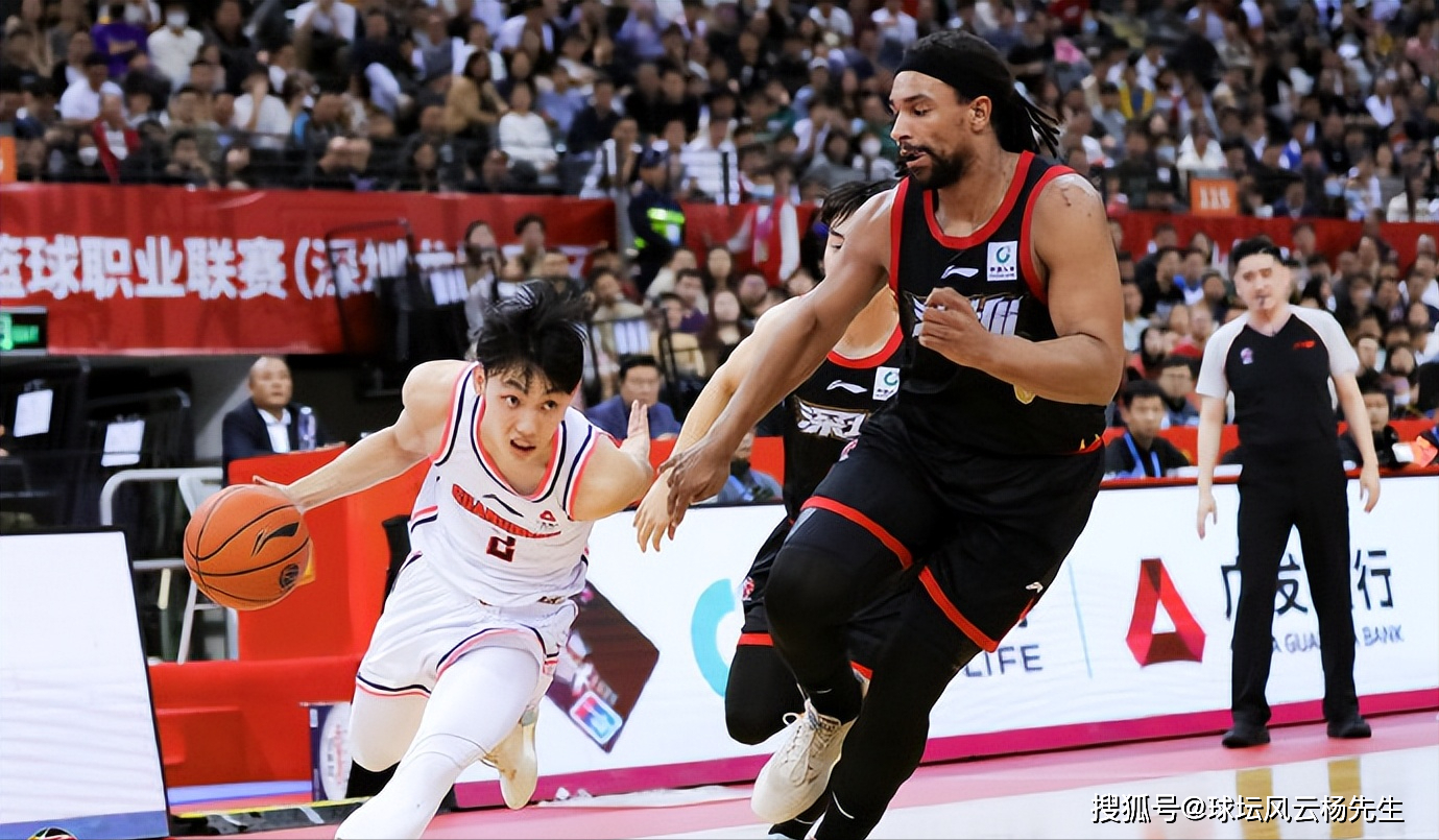 官方网站-深圳男篮晋级半决赛
