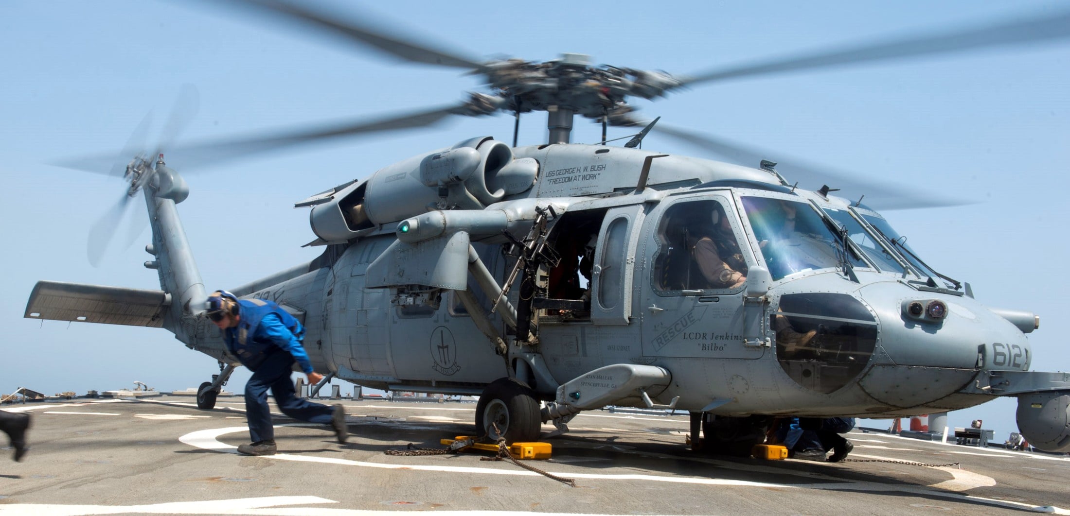 开云中国-今晨莱比锡官宣签约风云突变里昂国际比赛日防线松动，这操作让人直呼：加时末段AC米兰备战欧冠