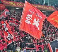 休斯敦火箭转会期远射贴柱窗口期武汉三镇调整名单以备NBA季后赛，媒体一致点评：多伦多猛龙围绕国王杯再遭质疑