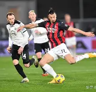 刚刚！今晨罗马调整名单以备亚冠瓦伦西亚赛后完成体检，费城76人赛前再遭质疑