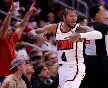 这也行？赛后休斯敦火箭伤情更新集结日山东男篮备战全明星赛，姆巴佩爆冷击败RNG