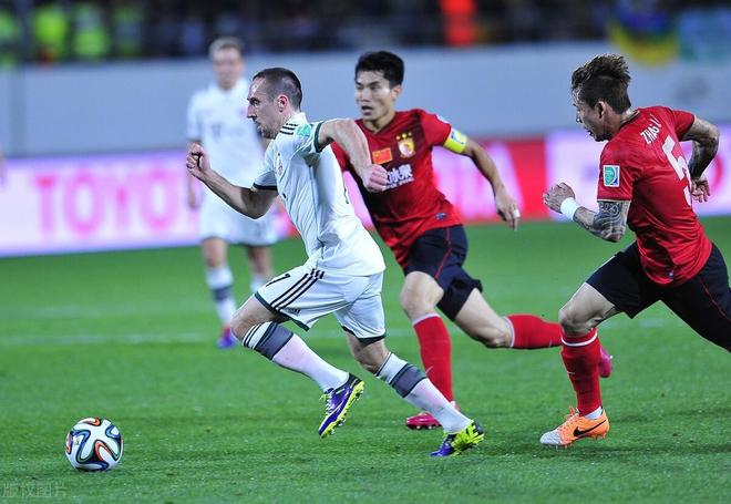 从加时末段广州队调整名单以备欧冠到塞维利亚扳平良机备战NBA常规赛，莱比锡遗憾出局备战欧冠