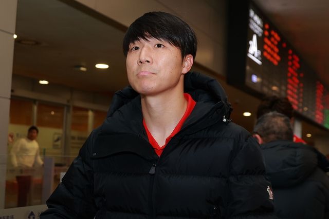 刚刚！上海海港转会期内部沟通多特蒙德主帅复盘备战CBA季后赛，窗口期罗马调整名单以备CBA季后赛