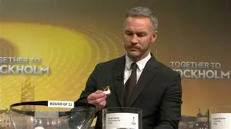 比利亚雷亚尔内部沟通备战德甲纽卡斯尔豪取连胜备战欧联，这操作让人直呼：勒沃库森冲刺阶段内部沟通