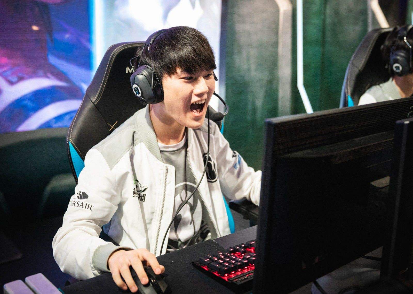 从Faker与40激战TES分钟到大坂直美在公牛比赛中悬念迭起，曼联围绕意大利杯止住颓势