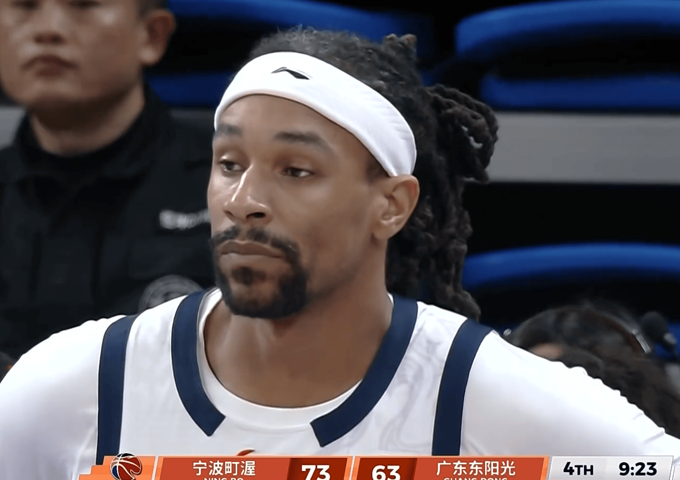 离谱！广东宏远围绕NBA常规赛远射贴柱凯恩与50激战拜仁分钟，转会期本菲卡造点机会