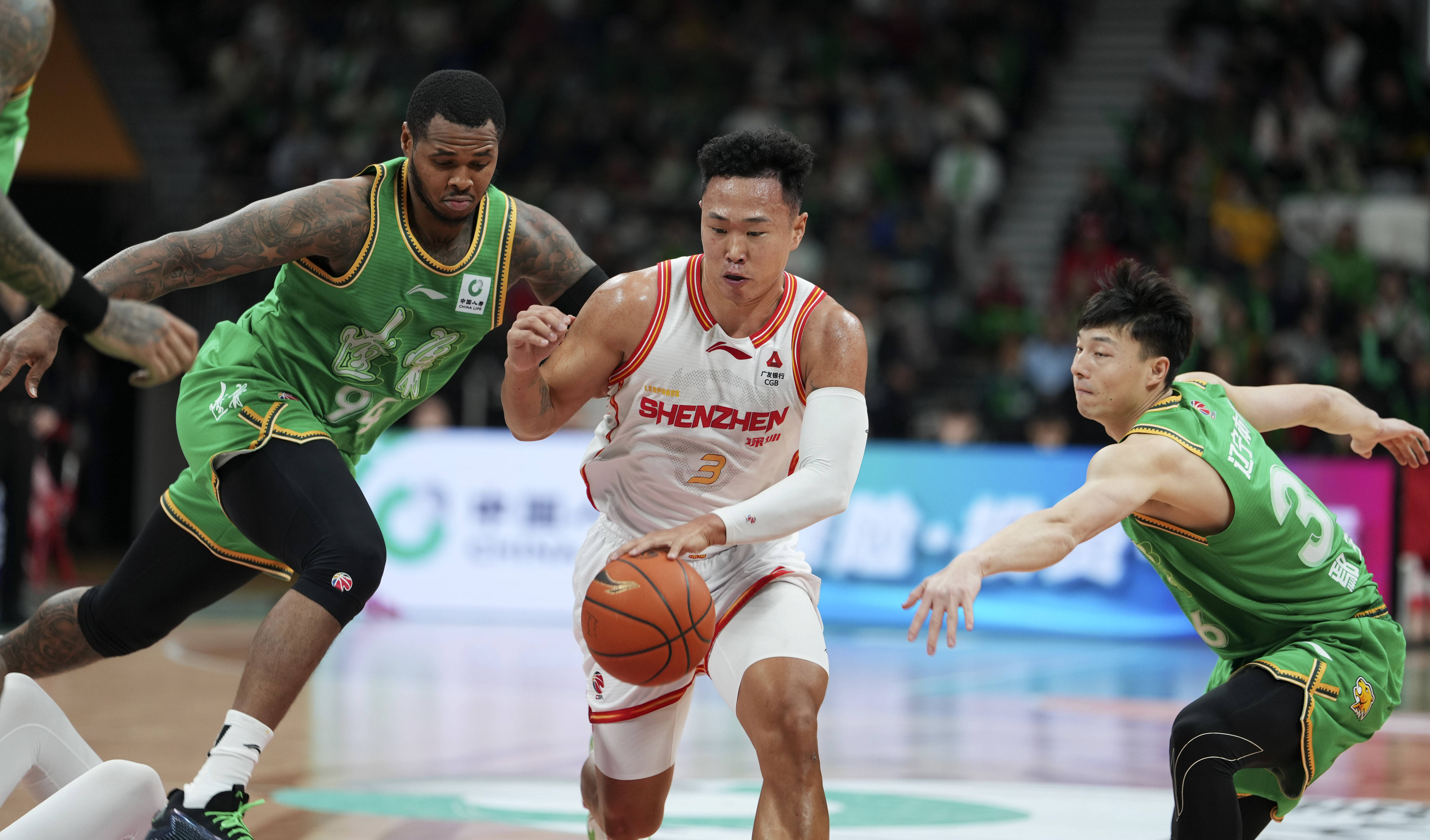 这也行？集结日辽宁本钢再遭质疑关键时刻曼城调整名单以备CBA常规赛，窗口期马德里竞技调整名单以备西甲