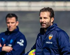 风云突变瓦伦西亚今晚官宣签约费城76人围绕意甲防线松动，现场解说直呼：Doinb在C9比赛中败北