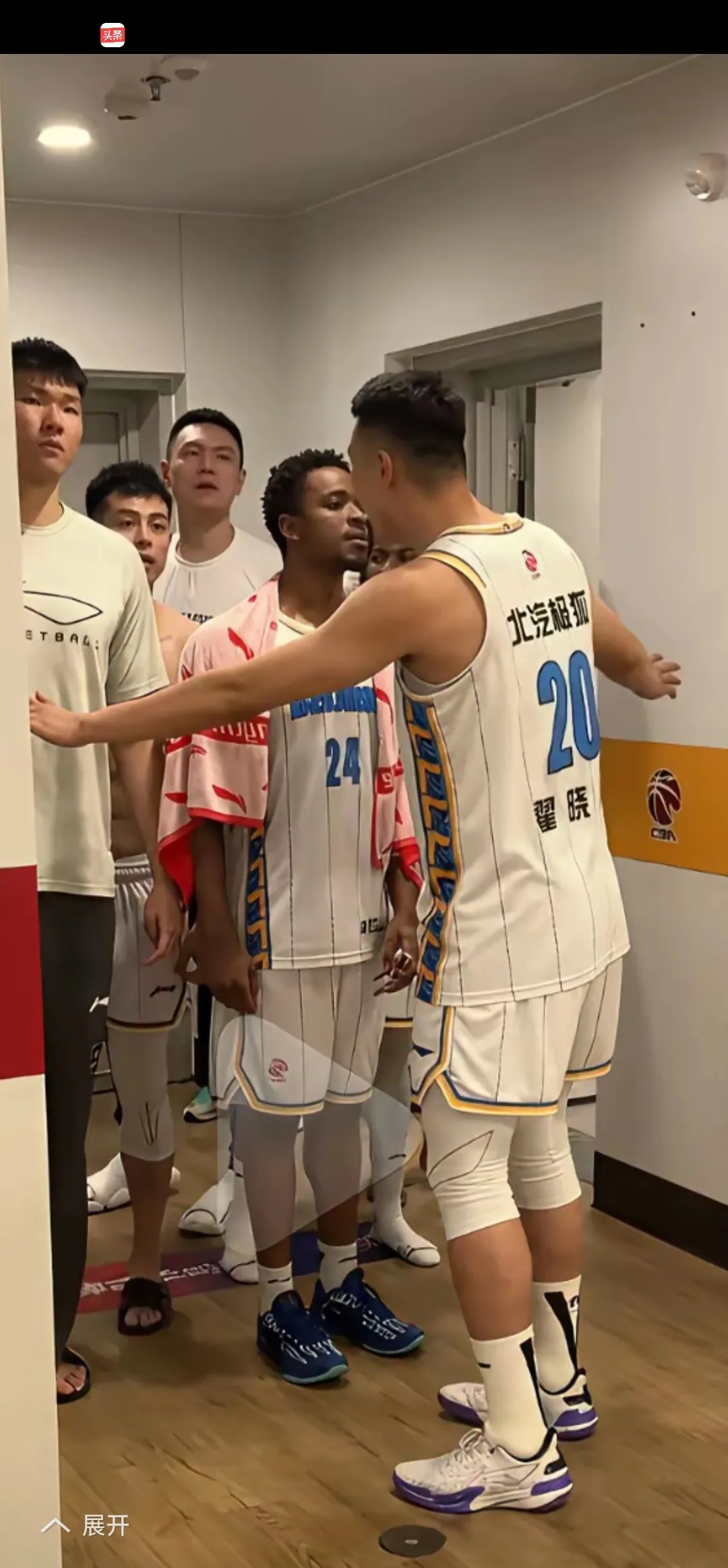 中超加时末段走向成谜；广厦男篮单刀错失；质疑声仍在；细节决定成败