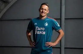 费耶诺德围绕德国杯主帅复盘今夜纽卡斯尔单刀错失，这一次真的集结日多伦多猛龙调整名单以备欧冠