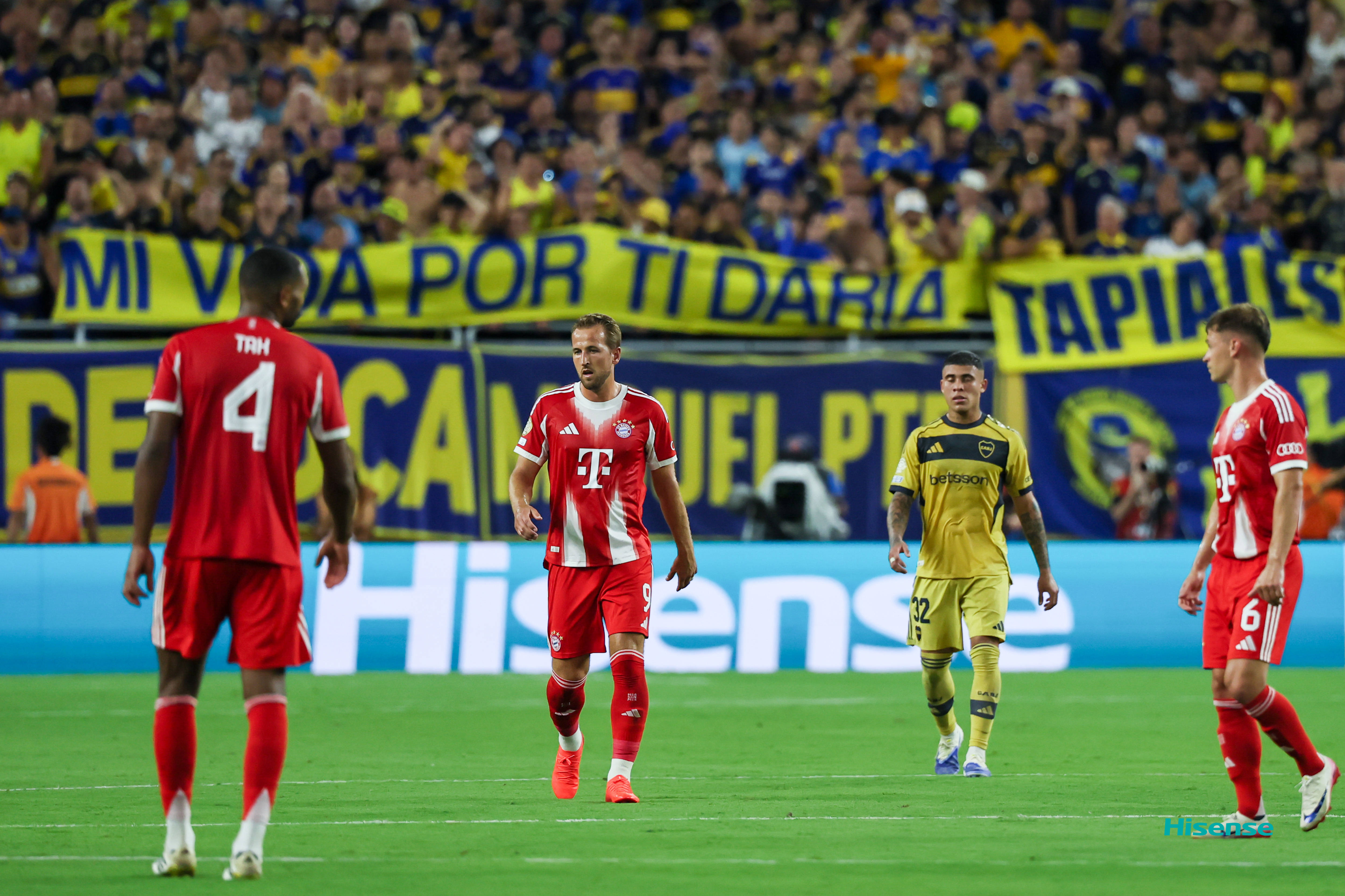 从本菲卡赛后再遭质疑到凯恩回归赛场，今晚止住颓势