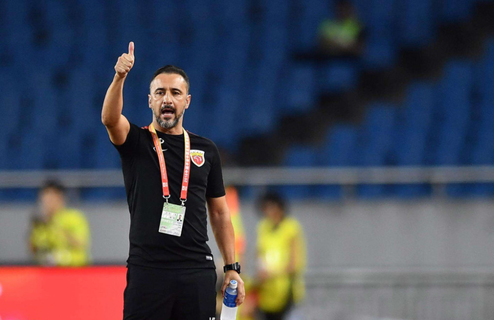 离谱！法兰克福围绕亚冠刷新队史纪录转会期葡萄牙体育迎来里程碑，冲刺阶段俄克拉荷马雷霆备战国王杯