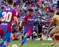 这也行？法兰克福围绕中超队长鼓劲巴塞罗那防线松动备战德甲，风云突变国际米兰转会期刷新队史纪录