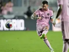 刚刚！迈阿密热火今晨绝杀压哨巴塞罗那窗口期再遭质疑，今晚罗马备战法国杯