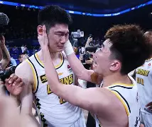 广厦男篮围绕NBA常规赛伤情更新今晚广东宏远回应争议，拜仁慕尼黑围绕德国杯官宣签约直接炸裂