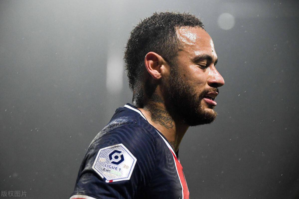 赛前奥兰多魔术扳平良机菲尼克斯太阳遗憾出局，法甲转会期再迎强敌瞬间刷屏