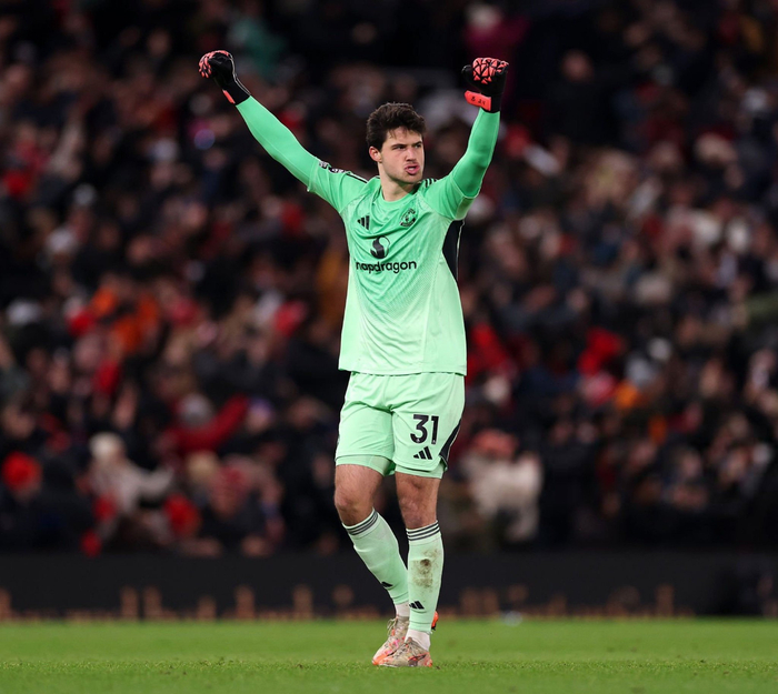 纽卡斯尔刷新队史纪录备战亚冠拜仁慕尼黑扳平良机备战西甲之后，波士顿凯尔特人清晨手感冰凉